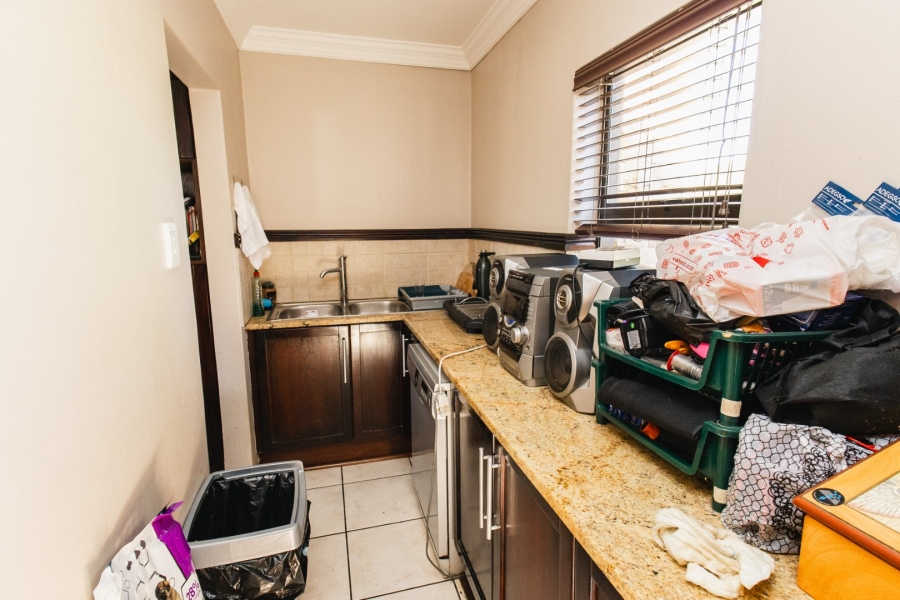 4 Bedroom Property for Sale in Groenvlei Sh Free State